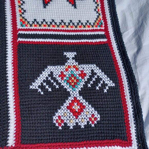 Handmade Crochet Afghan Southwestern Pattern Native American Indian Head - Picture 7 of 8